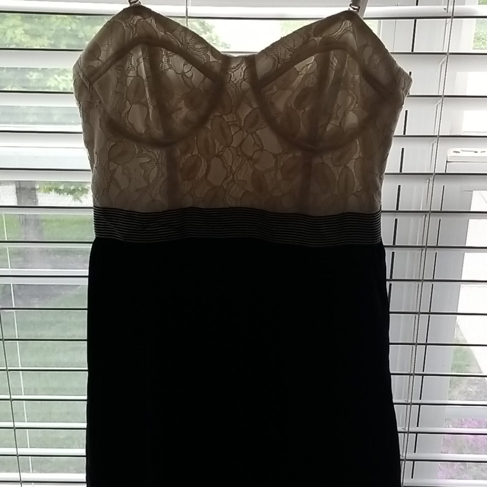 Gianni Bini Maxi Dress - Picture 7 of 7